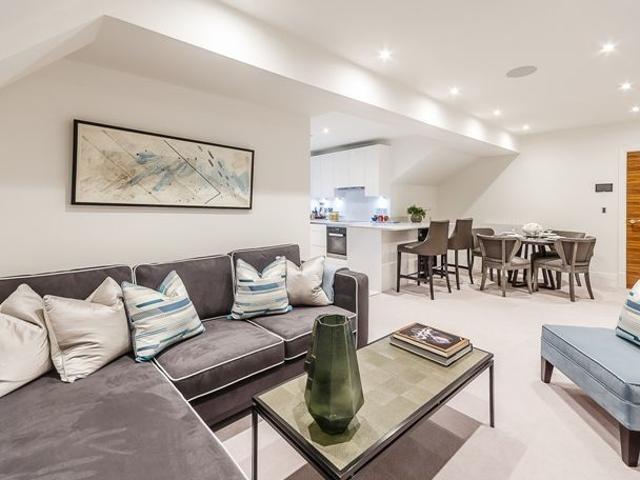 Rainville Road, Hammersmith, London W6, 2 bed penthouse to rent, £5,872 pcm | PrimeLocation