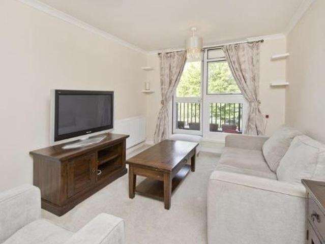 Rainville Road, London, W6 1 bed apartment to rent £1,800 pcm £415 pw