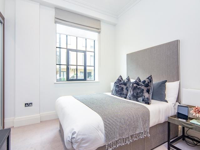 Rainville Road, London W6 1 bed house to rent £3,553 pcm £820 pw