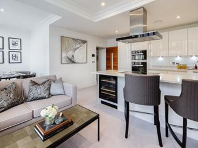 Rainville Road, London W6, 2 bed flat to rent, £4,442 pcm | PrimeLocation