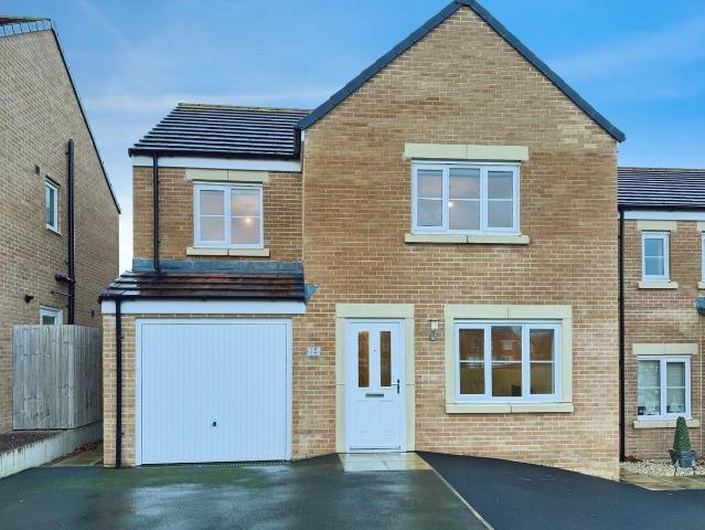 Raisbeck Close, Carlisle CA3, 4 bed property to rent, £1,350 pcm | PrimeLocation