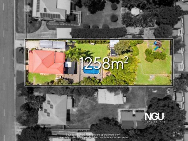 RAISED AND PARTIALLY RENOVATED COLONIAL FAMILY HOME ON A HUGE 1,285M2 SUB DIVIDABLE BLOCK WITH INGROUND POOL!