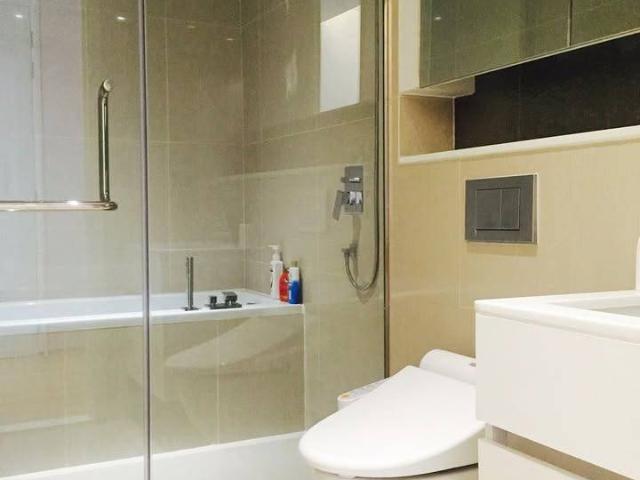 ราคาคุ้มค่า ห้องนอน 1 ห้อง ชั้น 16 H Sukhumvit 43 ใกล้ BTS พร้อมพงษ์ ID 2814