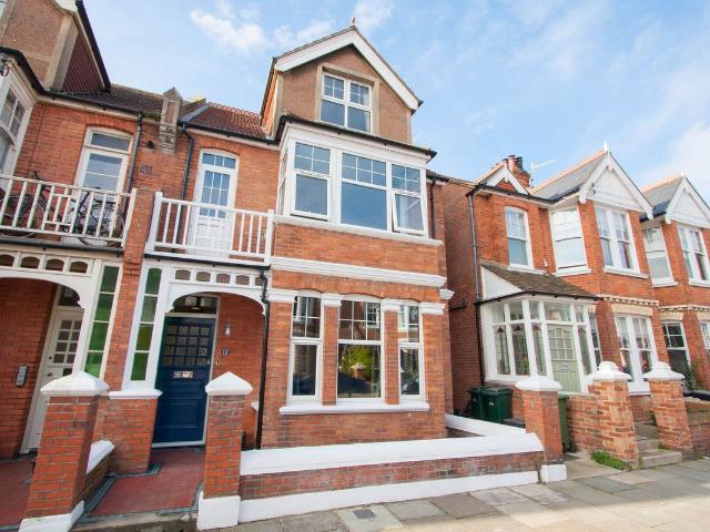 Raphael Road, Hove BN3, 5 bed semi detached house to rent, £4,000 pcm | PrimeLocation
