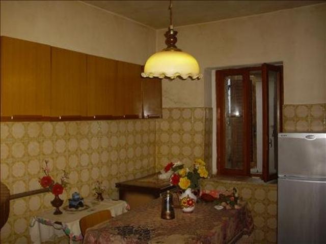 Rapolano vendesi terratetto di mq 120 composto al piano terr. 120m² Rapolano Terme