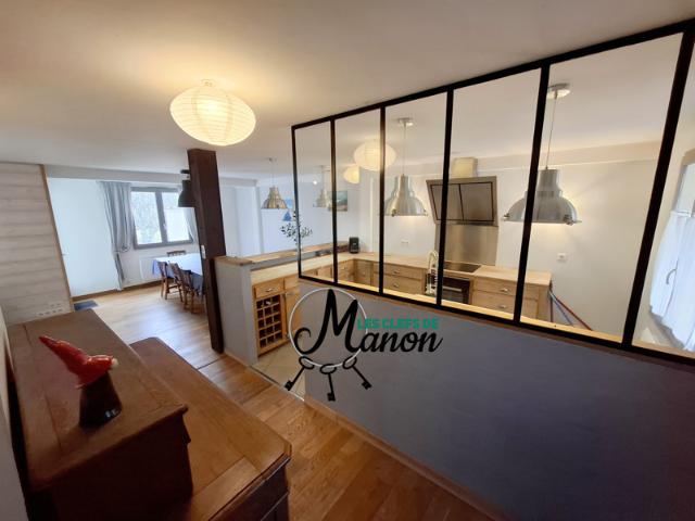 RARE Maison 3 chambres + 1 bureau BOURG de BESSINES SUR GART
