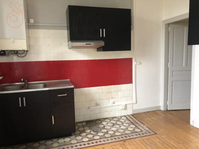 Rare Maison de ville 4 pièces en enfilade traversante à 350 du m