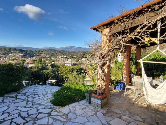 Rare ! Maison ind Pegomas 5 pièce s 124 m2 sur terrain de 7. 124m² Pégomas