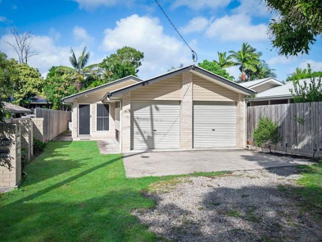 Rare Mango Hill Duplex Offering Dual Income