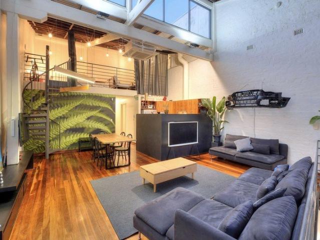 Rare Mixed Use Warehouse Apartment