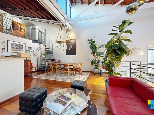 Rare Mixed Use Warehouse Apartment