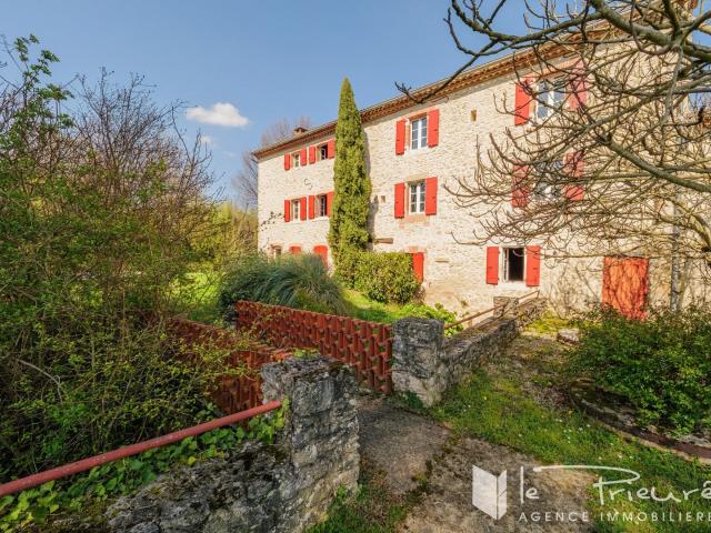 Rare ! Moulin à eau avec parc, piscine, et dépendance proche. 320m² Lautrec