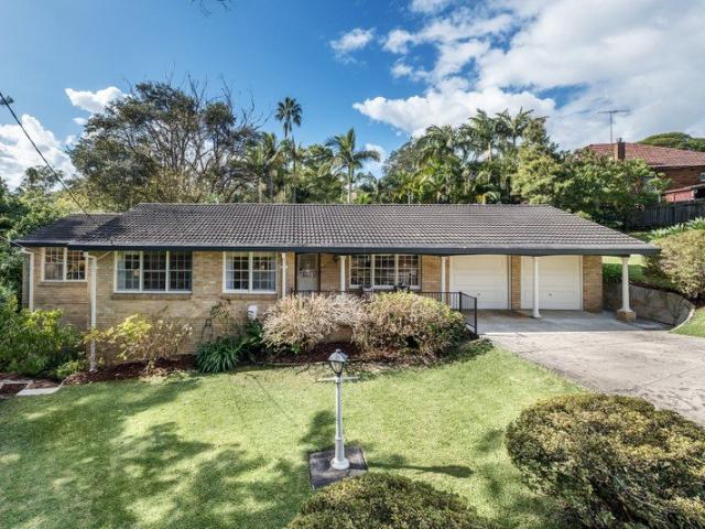 Rare non conservation offering in convenient park side cul de sac