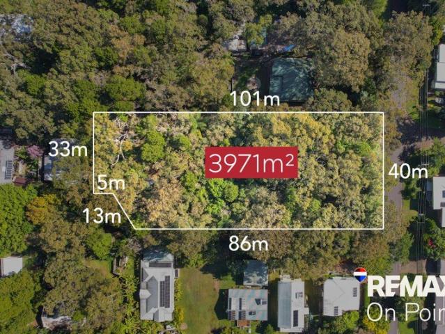 Rare North Facing 3,971m² Acreage Dual Street Frontage & Endless Potential