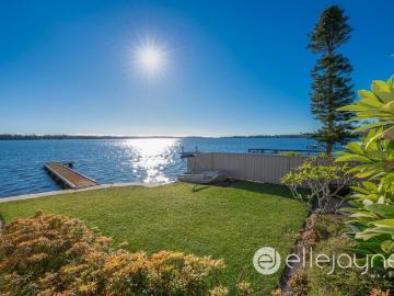 Rare North Facing Absolute Waterfront with Private Jetty