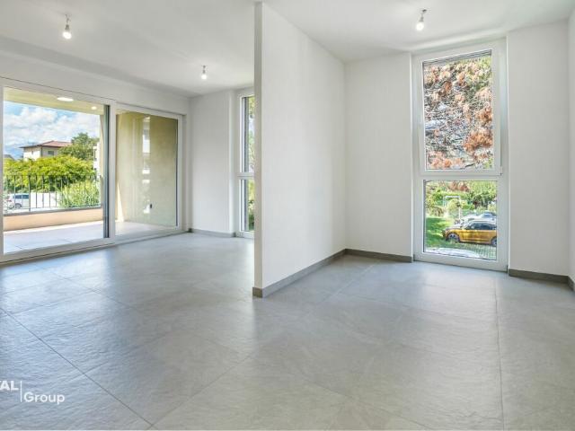 Rare nouveau studio avec terrasse
