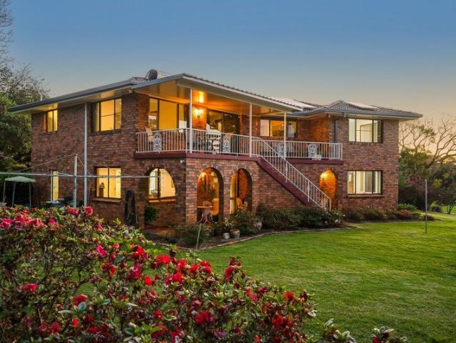 Rare Opportunity on the Plateau!