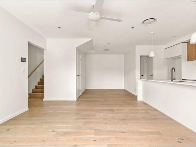Rare Opportunity — Executive Townhouse in the Prestigious Treetops, Kenmore $920 per week with a rent increase to $955 per week from 22/12/2026