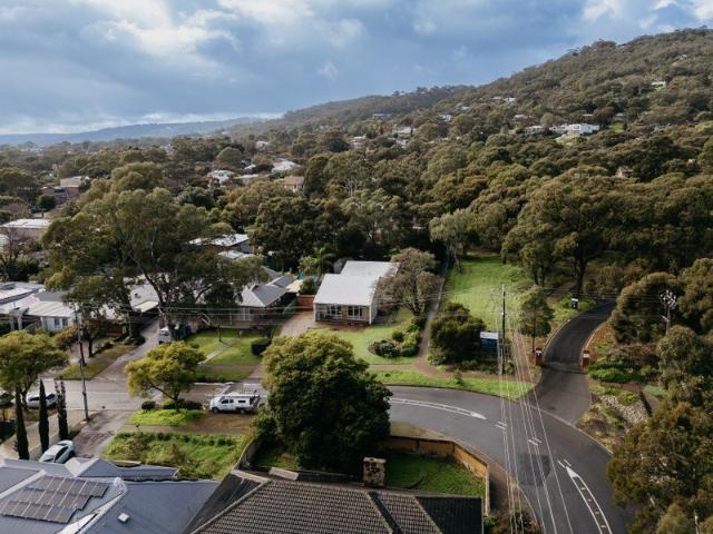 Rare Opportunity Huge 1,012m² Allotment with Endless Potential