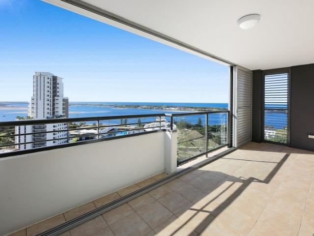 Rare Opportunity in Nexus Towers Stunning Broadwater Views from the 15th Floor