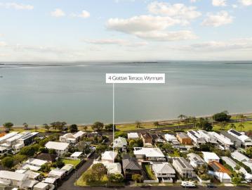 Rare Opportunity in a Prime Wynnum Position