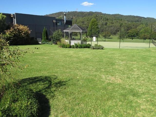 Rare Opportunity in Bowral Affordable Studio for Living, Investment Perfect for Downsizers & Investors
