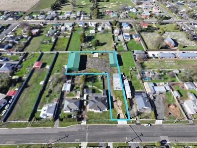 Rare Opportunity in the Heart of Cressy