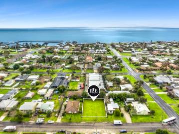 Rare Opportunity in The Heart of Portarlington