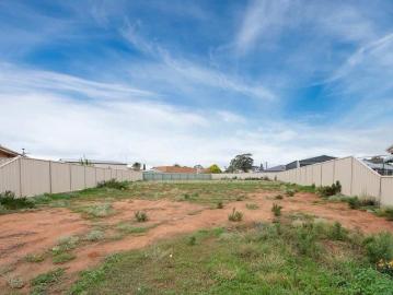 Rare Opportunity Large Fully Fenced Allotment