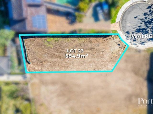 RARE OPPORTUNITY Level Block in Quiet Cul de sac