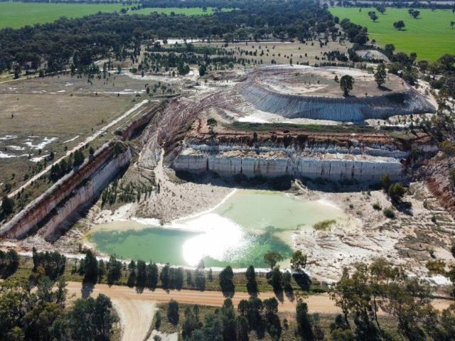 RARE OPPORTUNITY: Licensed Quarry with Waste Management Potential