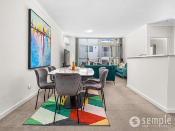 Rare Opportunity 3 Bedroom Apartment with 2 Car Bays