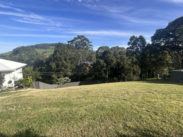 LARGE 911.7m² BLOCK / GREAT VIEWS