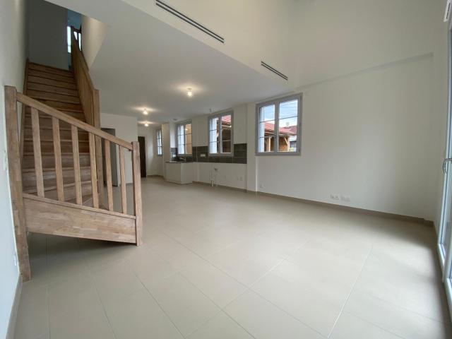 Rare à la location ! 28, Rue du Vieux Pont à Thonon.