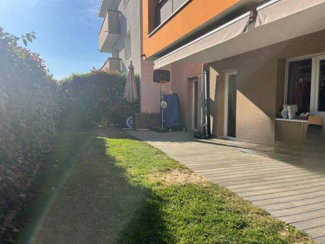 RARE A LA VENTE: CRANVES SALES APPARTEMENT TYPE 4