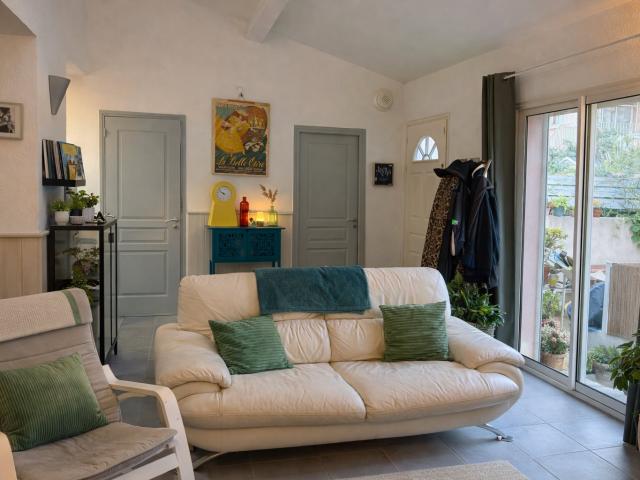 Rare À La Vente Au pied des plages, quartier Saint Elme 67m² La Seyne sur Mer