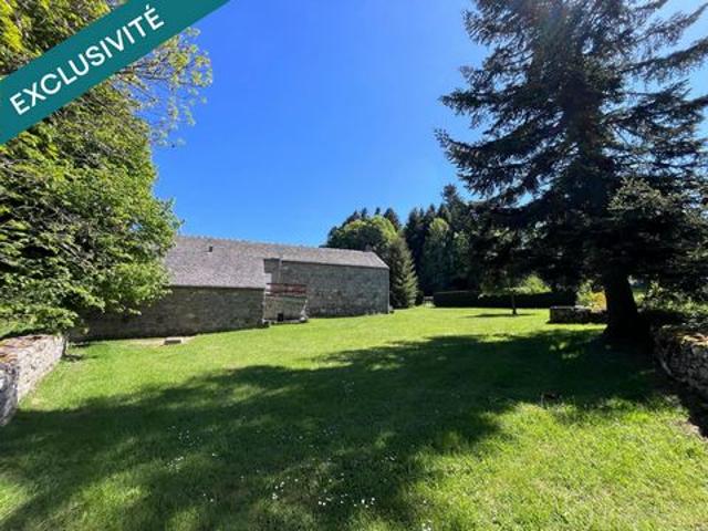Rare à la vente Ferme secteur SAINT JEURES