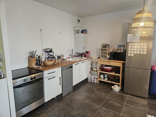 Rare! À Vendre Appartement T3 Récent avec Grande Terrasse Saclay Bourg