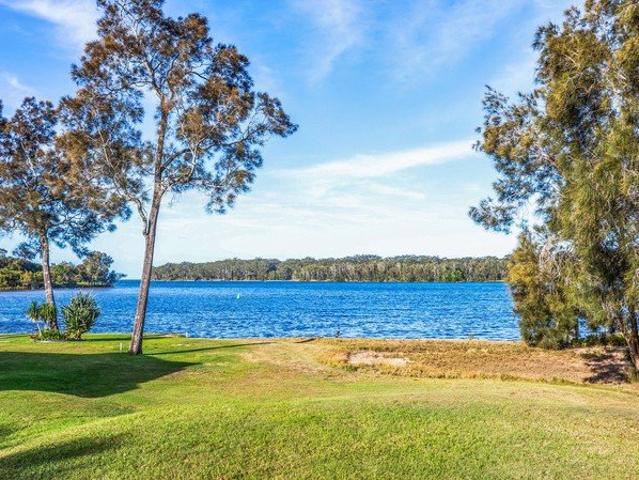 Rare Absolute Waterfront Opportunity