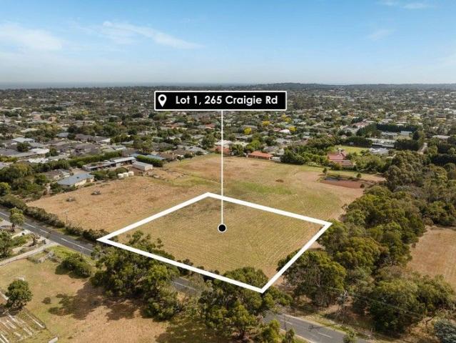 Rare acreage opportunity