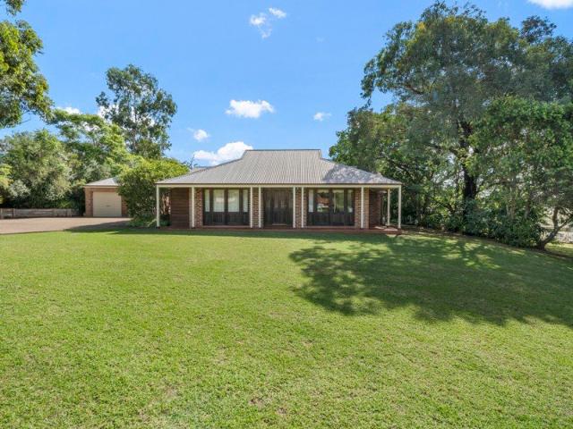 Rare Acreage Opportunity in Cul de Sac Setting