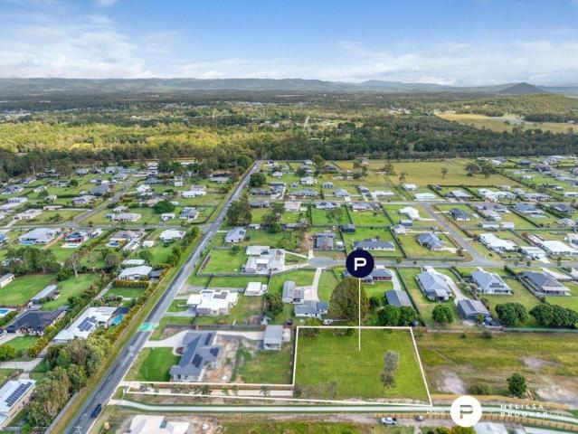 Rare Acreage Opportunity in Prestigious Madison Ridge Estate 3043sqm