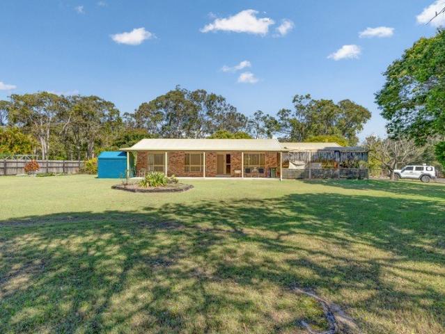 Rare acreage opportunity offers invited!