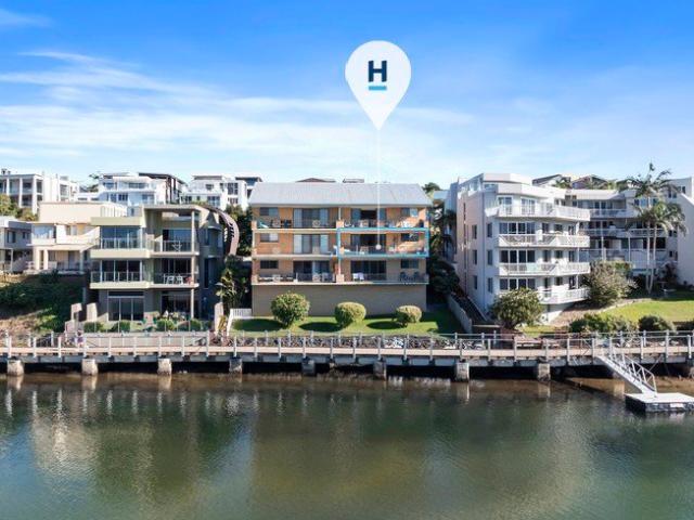 Rare Affordable Kingscliff Waterfront apartment