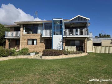 House for sale in Torndirrup - Balcony
