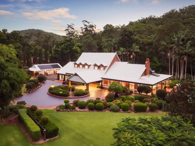 Rare and Enchanting Triple Living Estate 2.92ha of Tranquillity, Beauty and Privacy