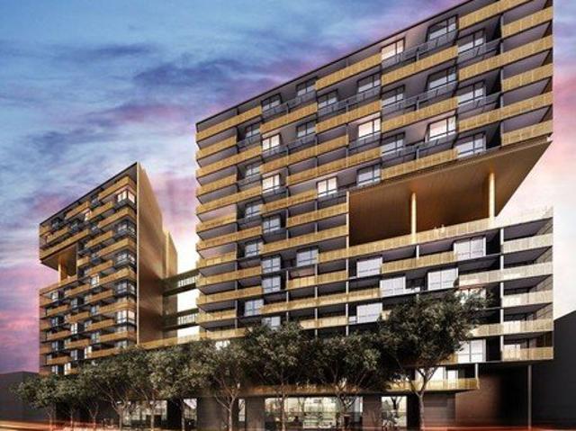 Rare Apartment with Waterviews For Sale in Imperial
