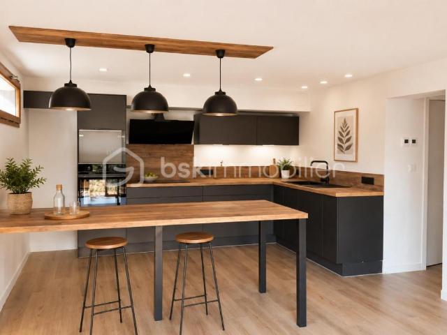 Appartement *T4 86.58 m² avec jardin, *grande terrasse et vue montagnes