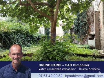 RARE: Appartement type 3 plain pied avec terrain en plein c