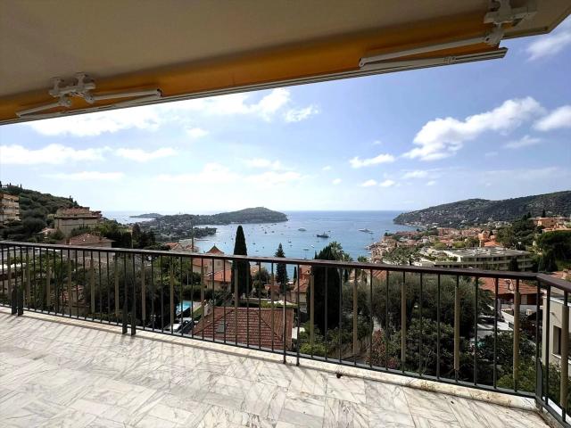 Rare – Appartement 2 Chambres Avec Vue Mer Panoramique & Jar. 90m² Villefranche sur Mer